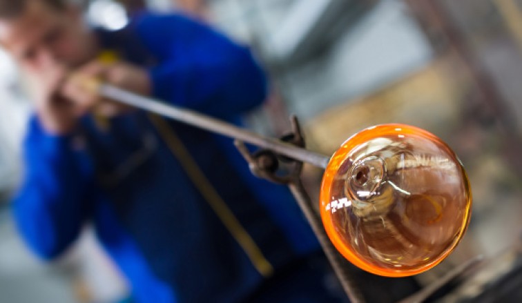 Yhteisen lasiesineen puhallus  -10%