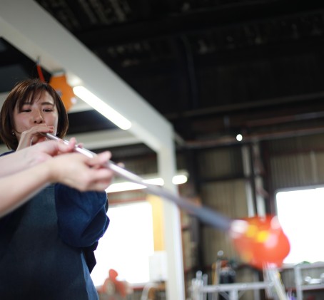 Bianco Blu:n lasinpuhallus- kokopäiväkurssi - (2:lle) | Fiskars