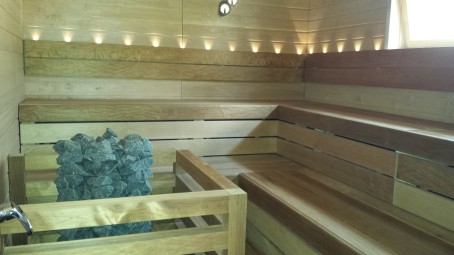 Vauhtifarmin sauna