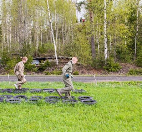 Ajanhallintaa ja henkistä taistelua 8-15 henkilölle | Perttula