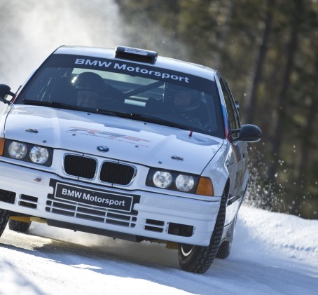 Rallikoulu BMW ralliautolla kolmelle | Hyvinkää