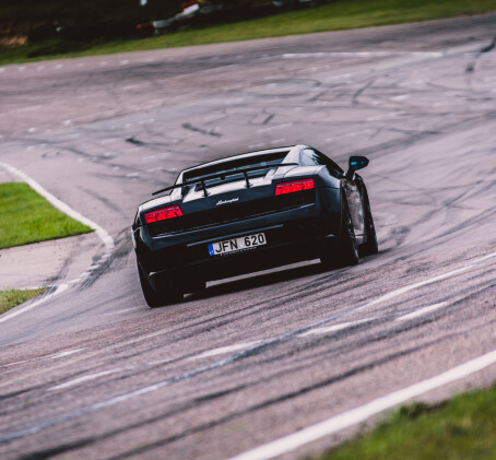 Lamborghini VIP-ajopaketti | Alastaro