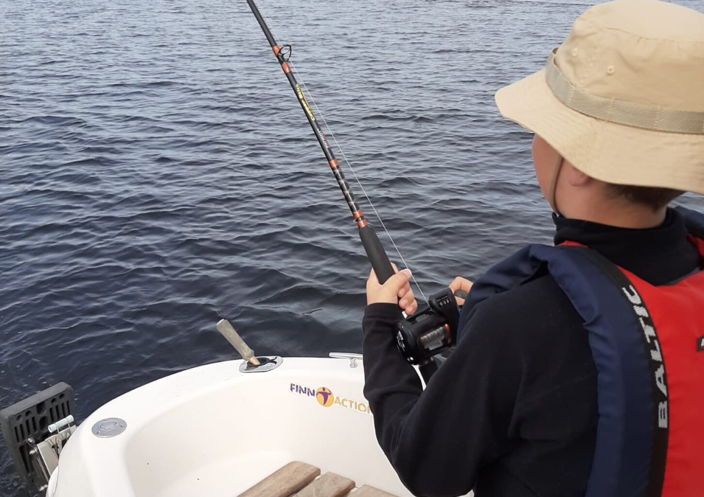 Päivän kalastusretki neljälle Oulujärvellä | Vaala