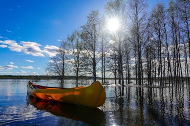 Kulttuurillinen kanoottiretki Rovaniemellä kahdelle