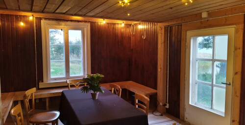 Alvarin sauna, piha ja pirtti