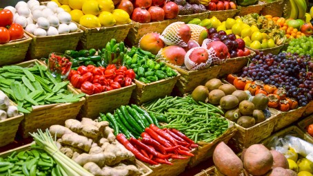Konsultoiva vegaaniruoan kauppakäyntielämys | Pääkaupunkiseutu