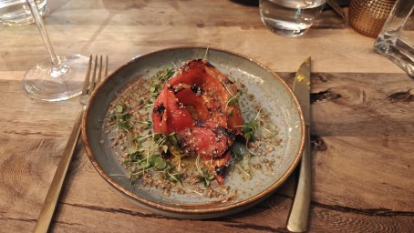 Ruokaelämys Burgers & Wine -ravintolassa 100€ | Helsinki