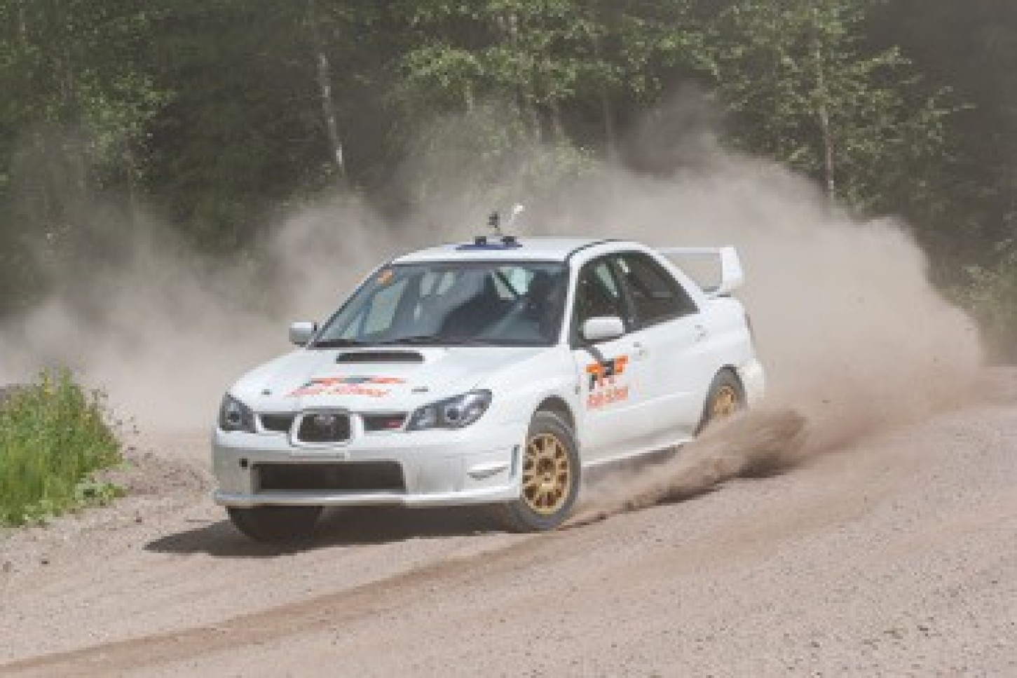 Rallikoulu nelivetoisella Subaru WRX Sti ralliautolla yhdelle | Topeno