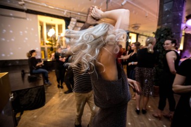 Salsan yksityistunti 1-4:lle Salsa Academyssä | Helsinki