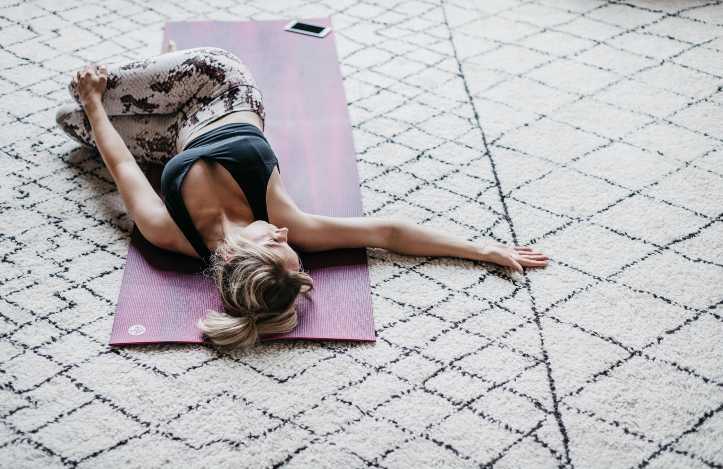 1 kk jäsenyys rentoutujalle - Yogaia | Online