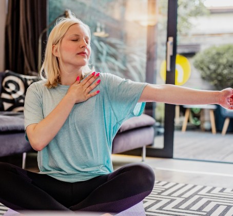 12 kk jäsenyys rentoutujalle - Yogaia | Online