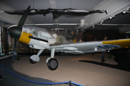 Aloittelevien lentäjien Messerschmitt Bf 109 G Lentosimulaattori neljälle (2 h) | Vantaa