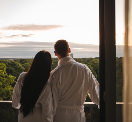 Kevät- ja syyskauden majoituspaketti Superior-huoneessa kahdelle (1 yö) - Hotel Jurmala Spa | Latvia