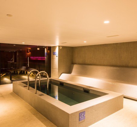 Kesäkauden majoituspaketti Superior-huoneessa kahdelle (3 yötä) - Hotel Jurmala Spa | Latvia