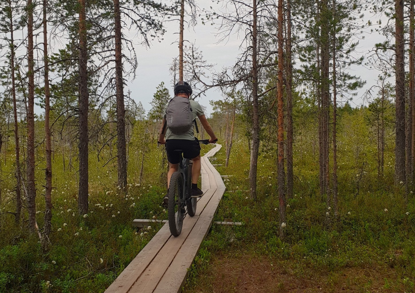 Sähkömaastopyörän vuokraus yhdelle - 2 vrk | Oulu