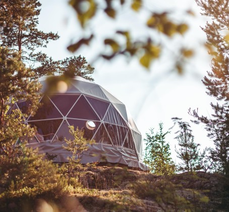 Elämysloma kahdelle Laukanharjun maisemadomessa | Savonlinna