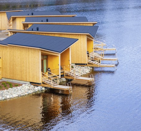 Yhden yön majoitus Bella-sviitissä saunalla (2 hlö) | Kuopio
