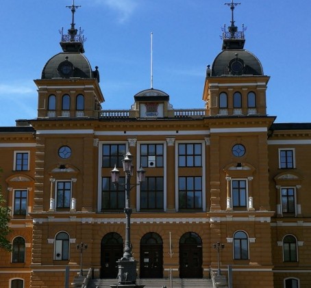 Kävelykierros ja kahvittelu Oulun keskustassa 1-6:lle | Oulu