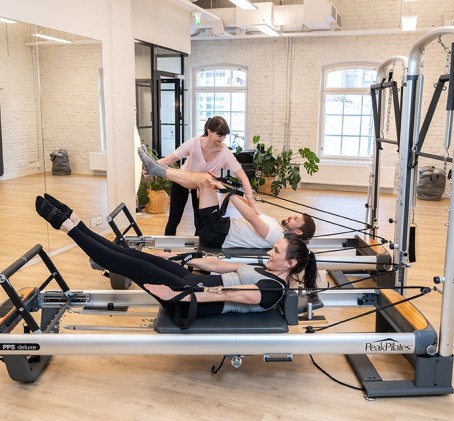 Laitepilateksen tutustumiskurssi neljälle 75 min | Helsinki