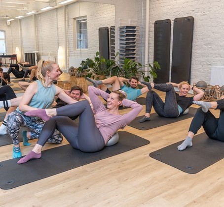 Pilateksen tai laitepilateksen yksityistunti yhdelle 60 min | Helsinki