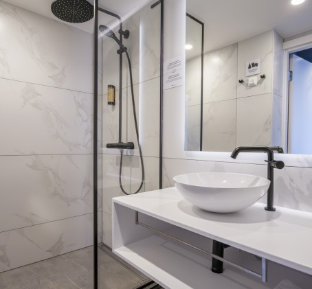 Kevät- ja syyskauden majoituspaketti Comfort-huoneessa kahdelle (3 yötä) - Hotel Jurmala Spa | Latvia