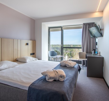 Kevät- ja syyskauden majoitus Comfort-huoneessa kahdelle (2 yötä) - Hotel Jurmala Spa | Latvia