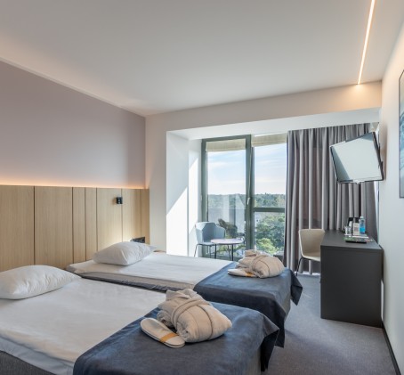 Kevät- ja syyskauden majoitus Comfort-huoneessa kahdelle (1 yö) - Hotel Jurmala Spa | Latvia