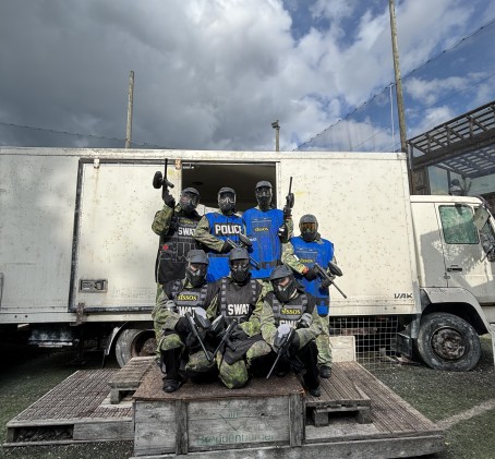 Paintball pelitapahtuma 8 pelaajalle ulkokentällä | Espoo