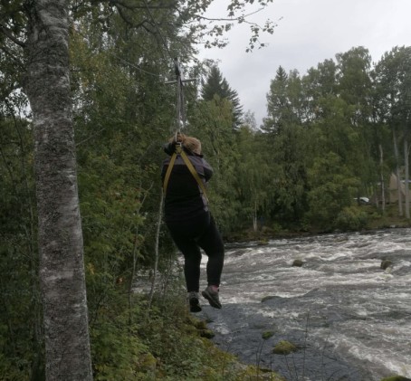 Tulevan vaimon selviytymiskoulu | Kuusa