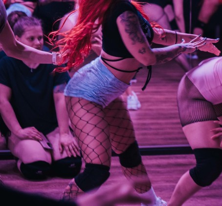 Twerk-polttaritunti 2-20:lle | Helsinki | Tampere