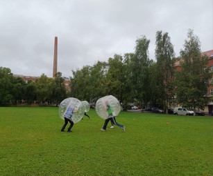 Kuplajalkapallo 6:lle | Tampere