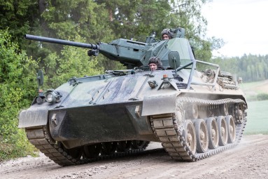 Saurer-panssarisafari | Pornainen