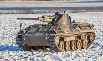 Saurer-panssarisafari | Pornainen