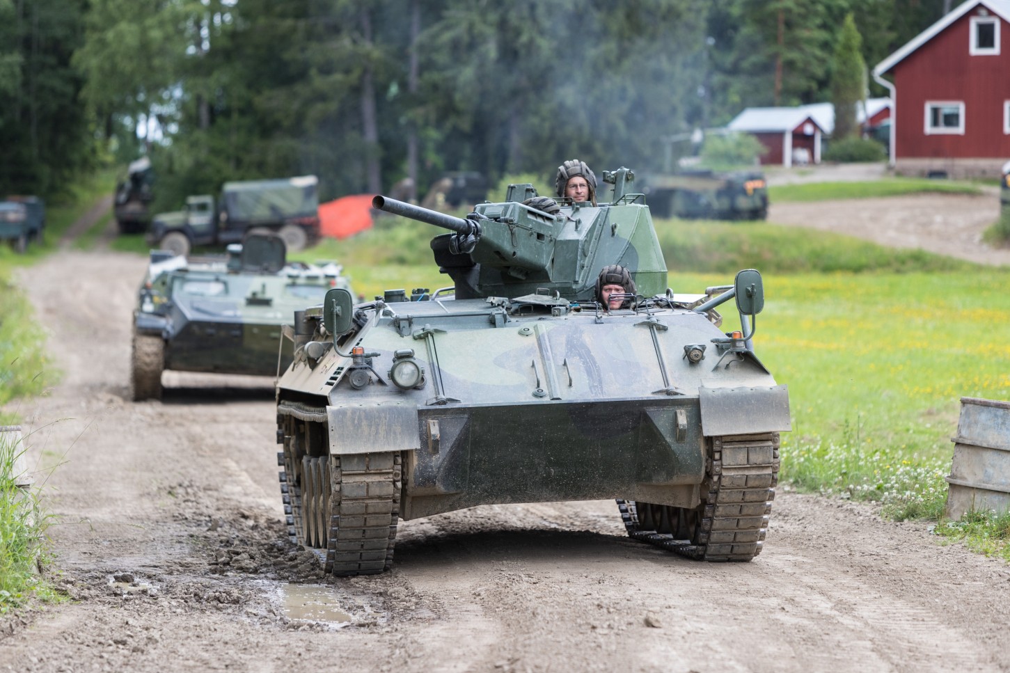 Saurer-panssarisafari | Pornainen