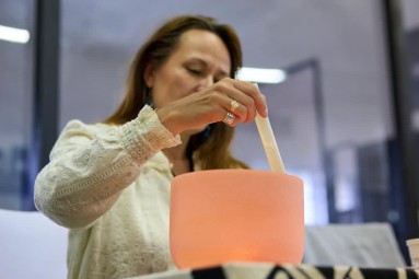 Yksilöäänimaljahoito 60 min (3x sarjakortti) | Helsinki