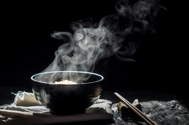 Dine in the Dark - Illallinen pimeässä yhdelle + Viinipaketti | Helsinki