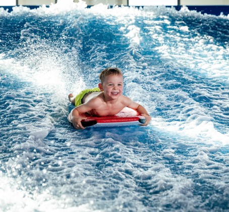 Sisäsurffitunti yhdelle | Pyhtää