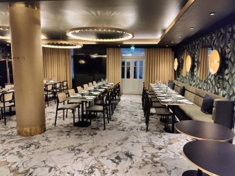 Samppanjamaistelu yhdelle Gilletissä | Helsinki