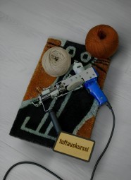 Tufting workshop yhdelle | Vaajasalmi