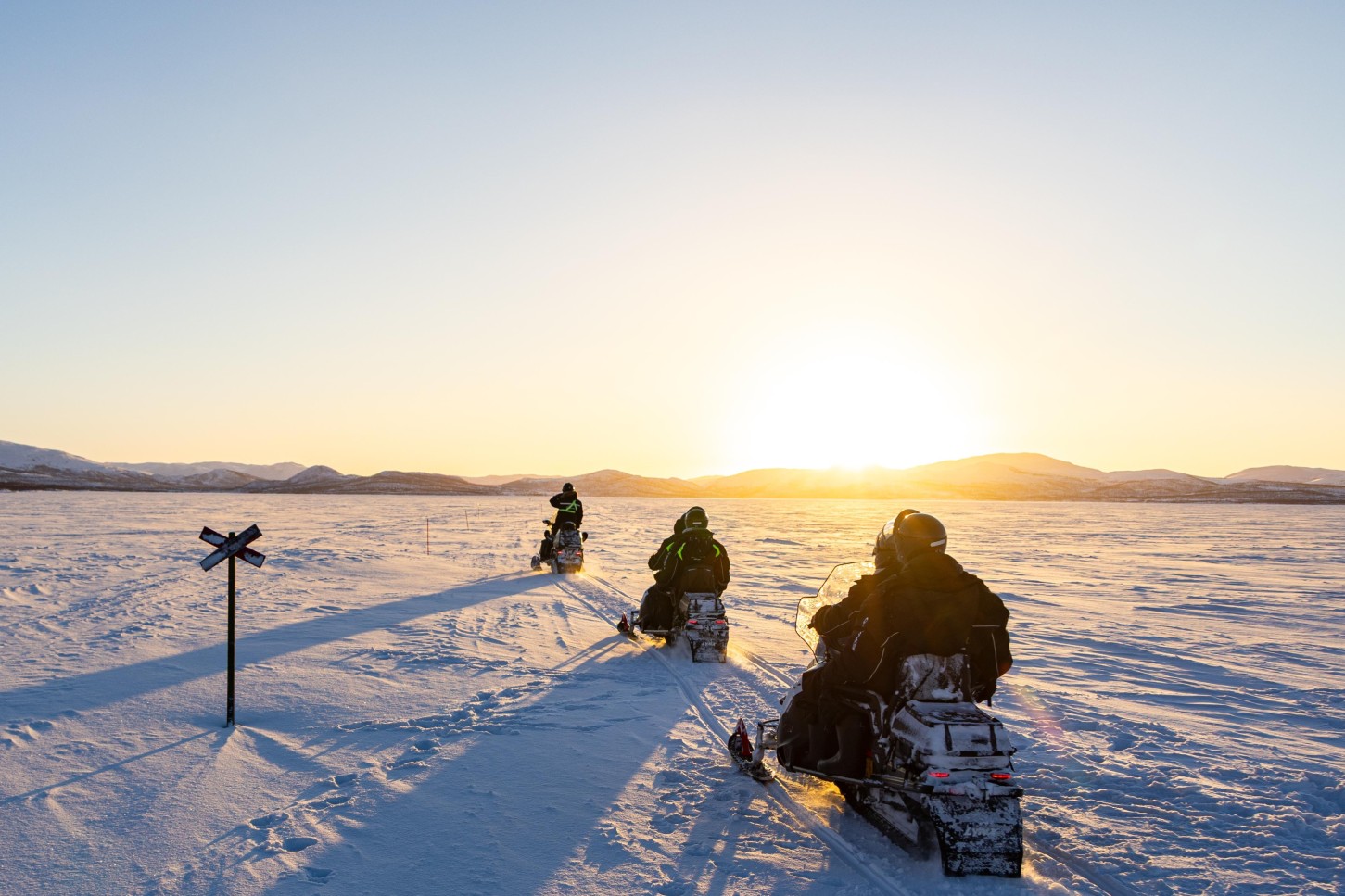 Kilpisjärven kierros moottorikelkalla 2hlö | Kilpisjärvi